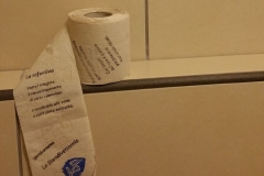 La Puglia e i versi in carta culo erranti