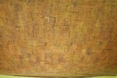 il copriletto esposto a soffitto