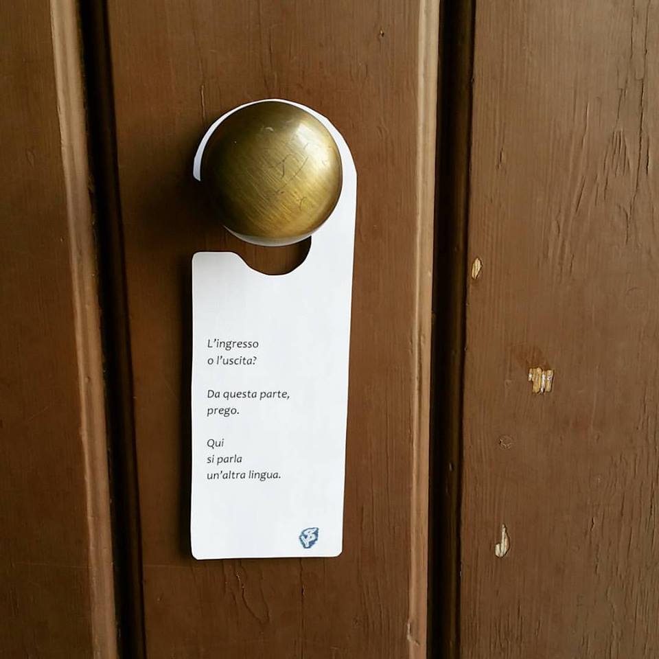Maniglie pugliesi in versi erranti